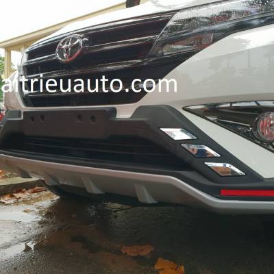 ốp cản trước sau xe toyota Rush