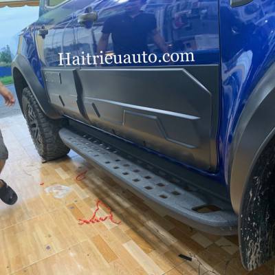 Ốp hông xe Ford Ranger Raptor