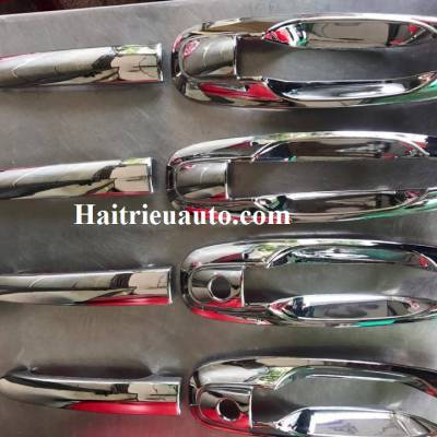 tay cửa ch&eacute;n cửa lacetti