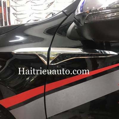 Ốp mang cá Mitsubishi Pajero Sport Thailand
