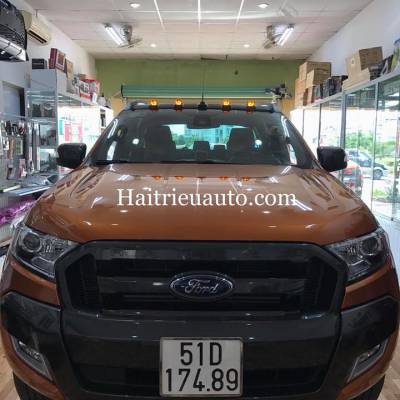 đèn nóc trên xe ford Ranger 