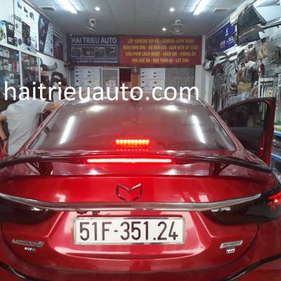 đuôi gió thể thao cho xe mazda 6