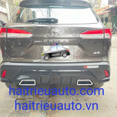 ốp cản sau theo xe toyota Cross