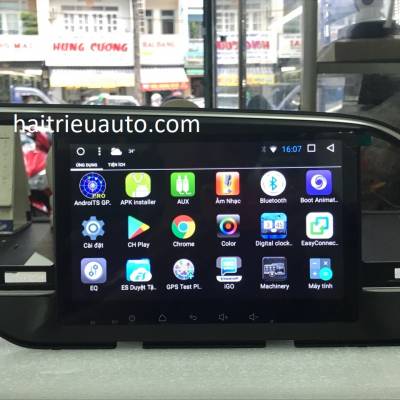màn hình android theo xe Hyundai Elantra 2018