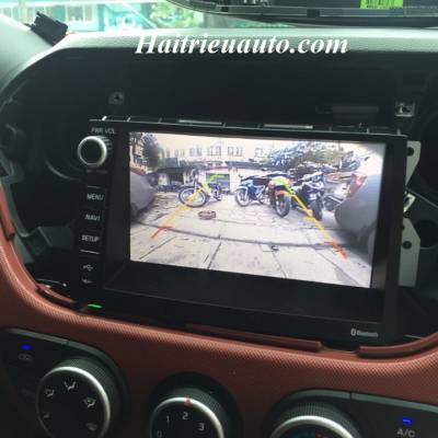 Lắp camera lùi cho Hyundai I20