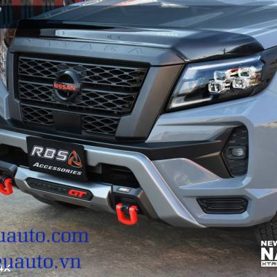 ốp cản trước xe Nissan Navara 2021