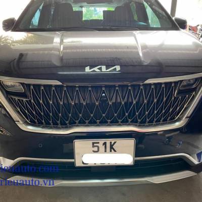 Mặt ca lăng xe Kia Carnival