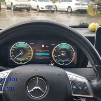 Đồng hồ điện tử xe Mercedes 