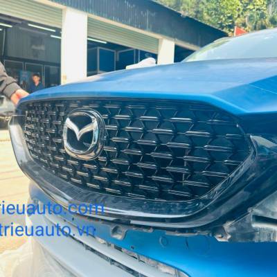 Mặt ca lăng xe mazda CX5 2023