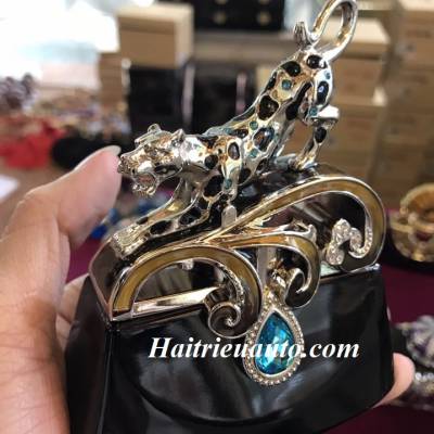 Nước hoa b&aacute;o cao cấp đ&aacute; xanh