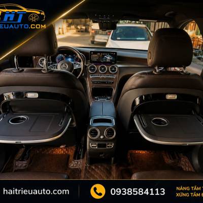 B&agrave;n l&agrave;m việc ghế sau xe Mercedes GLC 2018