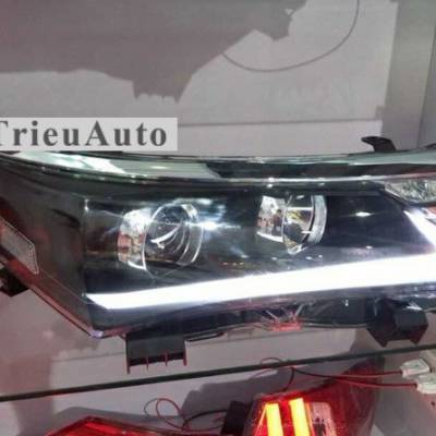 Đ&egrave;n pha độ cho xe altis