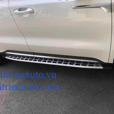Bệ bước ch&acirc;n theo xe SORENTO 2020