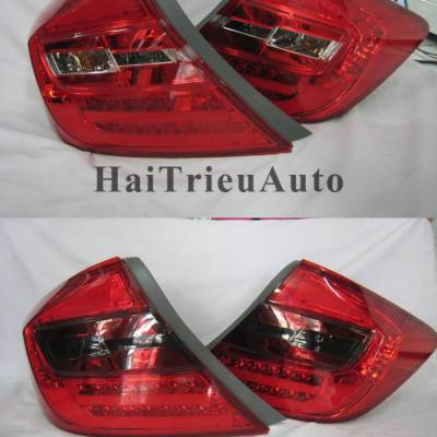 Đ&egrave;n hậu độ nguy&ecirc;n bộ honda civic 2016