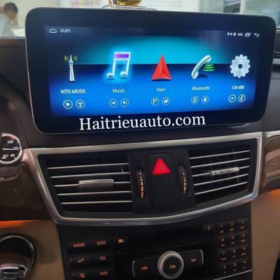 M&agrave;n h&igrave;nh android cho xe Mercedes E250 2013