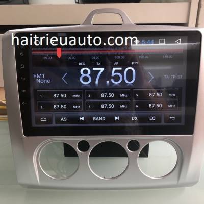 m&agrave;n h&igrave;nh android theo xe focus