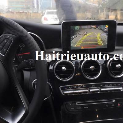 Camera l&ugrave;i cho xe Mercedes C200