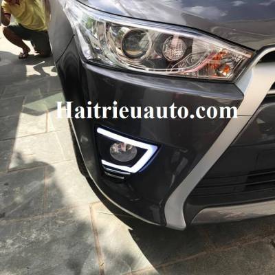 Đ&egrave;m led gầm theo xe Yaris