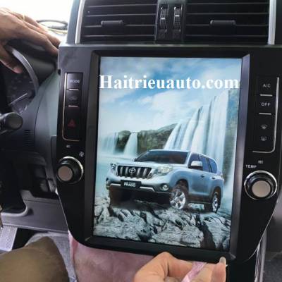 M&agrave;n h&igrave;nh tesla theo xe Toyota Land Cruiser Prado 2014-2017