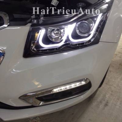 Đ&egrave;n pha độ nguy&ecirc;n bộ cho xe cruze