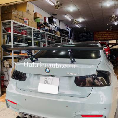 Đu&ocirc;i gi&oacute; thể thao cho xe BMW 320i