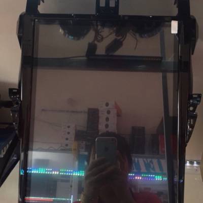 M&agrave;n h&igrave;nh tesla cho xe Toyota Land Cruiser Prado 2018