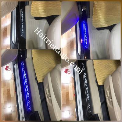 nẹp bước ch&acirc;n c&oacute; đ&egrave;n led hang thailand Mitshubishi Pajero Sport