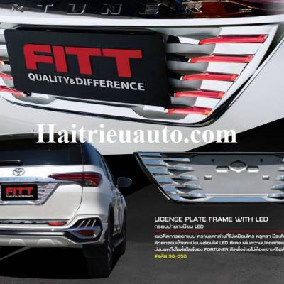 Ốp biển số Fortuner 2017 c&oacute; đ&egrave;n led h&agrave;ng th&aacute;i