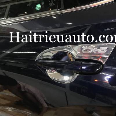 ch&eacute;n cửa xe mazda cx5 2018