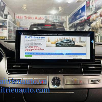 M&agrave;n h&igrave;nh android Omas xe audi A8