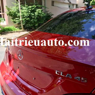 Đu&ocirc;i gi&oacute; thể thao xe Mercedes CLA 45