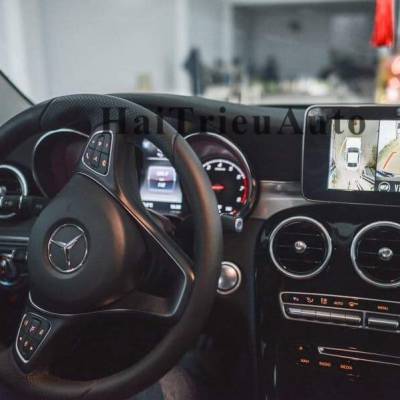 Lắp camera l&ugrave;i cho xe Mercedes