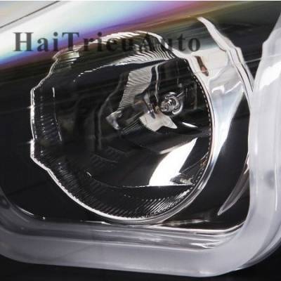 Đ&egrave;n pha độ nguy&ecirc;n bộ xe ESCAPE