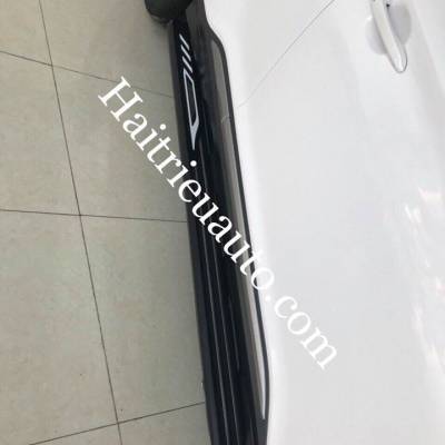 bệ bước ch&acirc;n xe Hyundai Kona