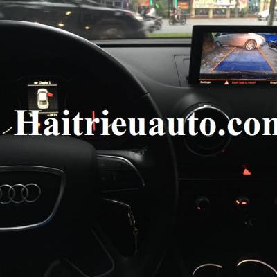 Camera l&ugrave;i cho xe Audi A3