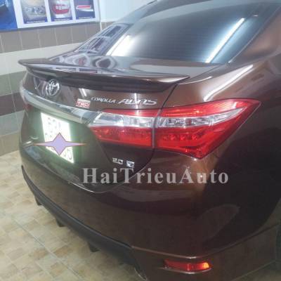 Đu&ocirc;i c&aacute; thấp toyota 2017