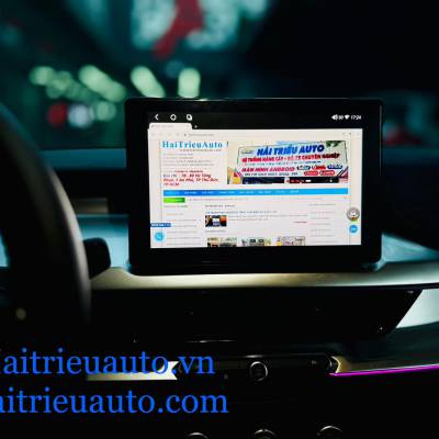 M&agrave;n h&igrave;nh android liền camera 360 xe VF 3