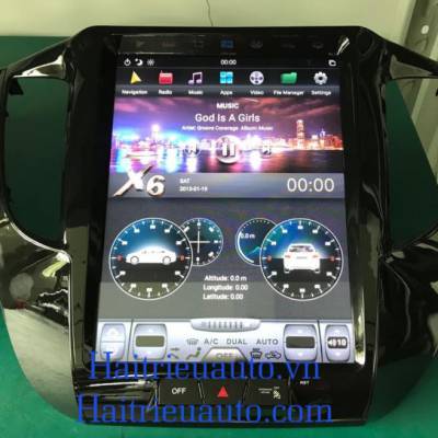 M&agrave;n h&igrave;nh android tesla xe Triton L200