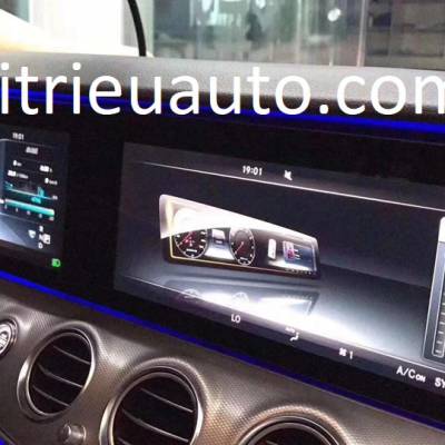 M&agrave;n h&igrave;nh android Mercedes E200  2018