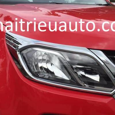 viền đ&egrave;n trước xe Trailblazer