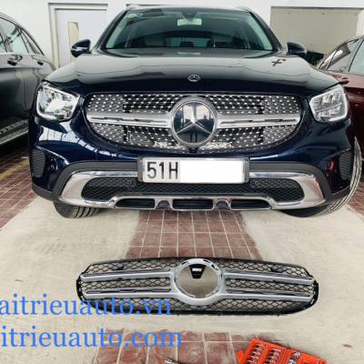 mặt că lăng mẫu sao rơi theo xe mercedes GLC 2020