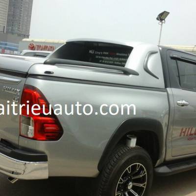 nắp th&ugrave;ng thấp xe HILUX 2017