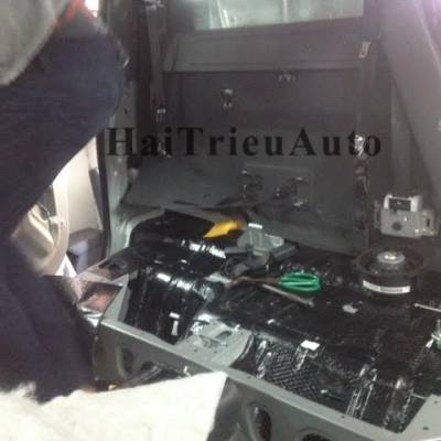C&aacute;ch &acirc;m chống ồn cho xe FORD RANGER