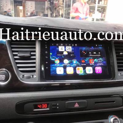 m&agrave;n h&igrave;nh android theo xe sedona