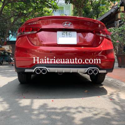 lip chia p&ocirc; theo xe Hyundai Accent