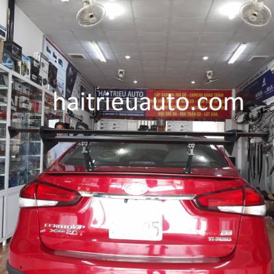 đu&ocirc;i gi&oacute; thể thao cho xe cerato