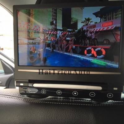 Lắp m&agrave;n h&igrave;nh gối đầu sau cho xe sorento