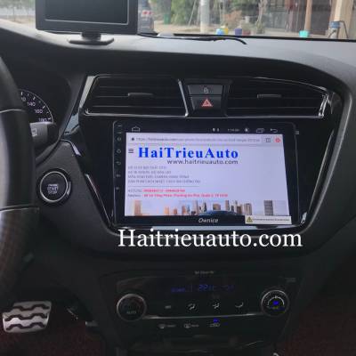 M&agrave;n h&igrave;nh android theo xe Hyundai i20