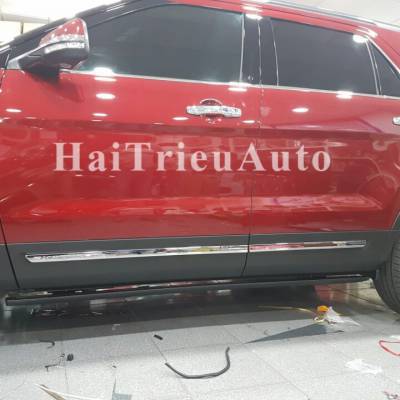 nẹp ch&acirc;n k&iacute;nh cho xe EXPLORER