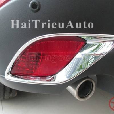 Ốp viền đ&egrave;n sau mazda cx5